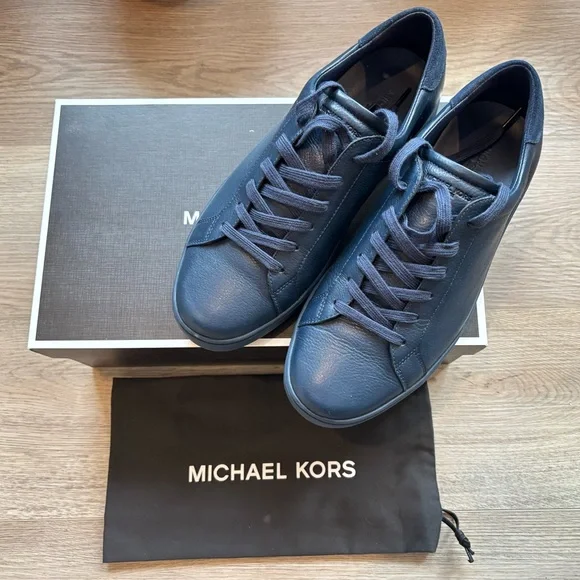 Michael Kors Men's Navy Jake Sneaker Leather/Suede Size 9 - Picture 1 of 7